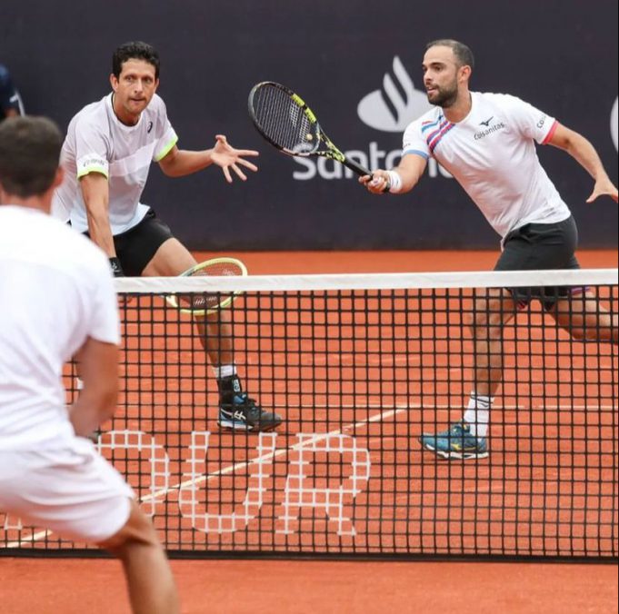 Juan Sebastián Cabal ganó en su debut en Río de Janeiro
