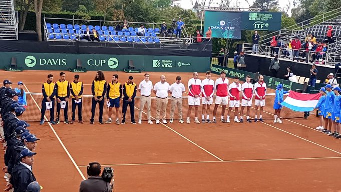 Doble derrota para Colombia en el inicio de la Copa Davis
