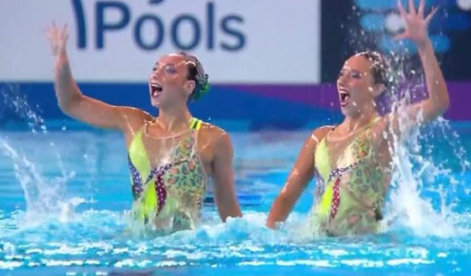 Doble top 15 para Colombia en el Mundial de Natación