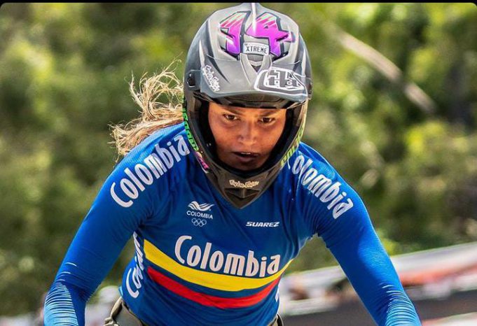 Gabriela Bolle finalista en la Copa Mundo de BMX