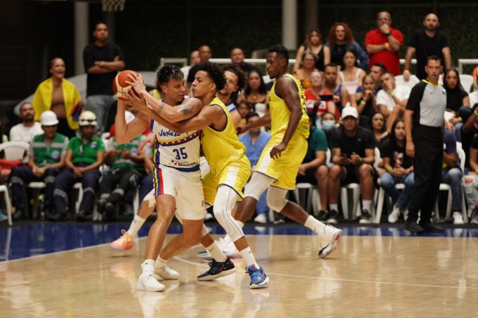 Primera victoria de Colombia en la FIBA AmeriCup ante Venezuela