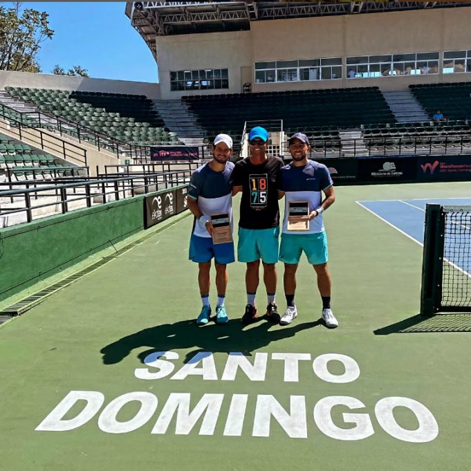 Tenis colombiano en República Dominicana Mejía y Urrea campeones