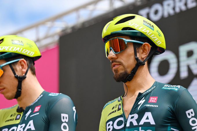 Daniel Martínez el mejor colombiano en la media montaña de la etapa 6