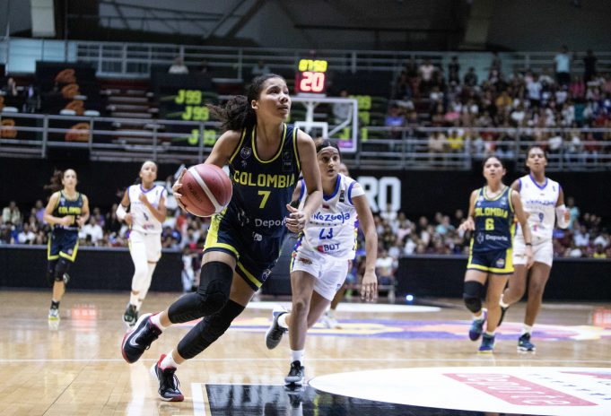 Triunfo ante Venezuela: Colombia se queda con el liderato del grupo A