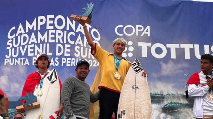 Romeo Chávez: un joven prodigio del surf sudamericano