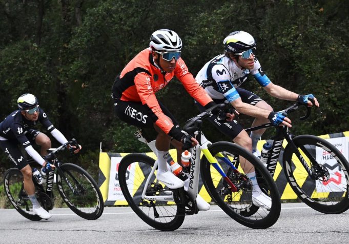 Con cuatro colombianos presentes inició la Vuelta a Cataluña