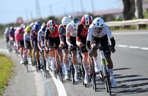 Los colombianos escalan en la general de la Vuelta a Cataluña