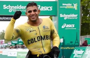 Gran día para Francisco Sanclemente en París