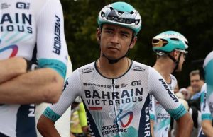 Santiago Buitrago en el top 15 del Tour de Francia