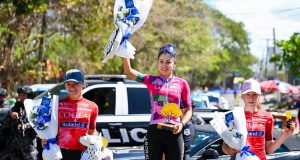 Paula Patiño vuelve a ganar y extiende su momento dorado en El Salvador