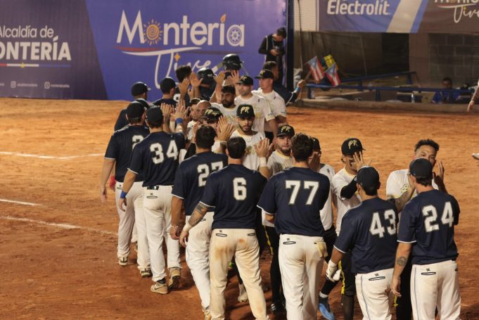 Venezuela arrebata la gloria a Colombia en un final de pesadilla
