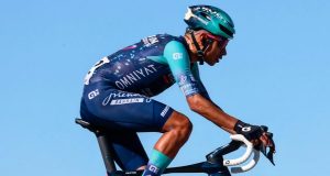 Buitrago sobrevive a la exigencia de Vingegaard en la montaña de Cataluña