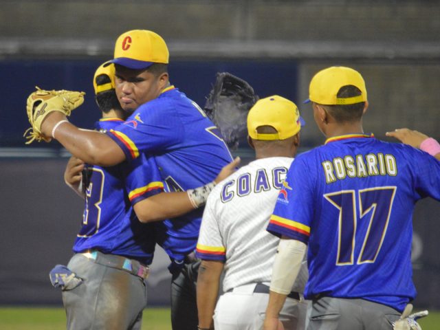 2026-04-28_03-32-01