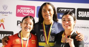 El ciclismo de pista colombiano pisa fuerte en su debut internacional