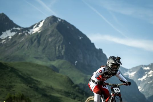 Valentina Roa destacó en MTB Downhill