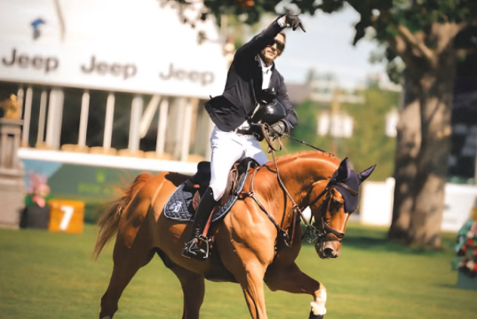 Mark Bluman en el International Ring del Spruce Meadows 'National