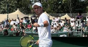 Nicolás Mejía en Wimbledon/ Tomada de @nicolasmejia00 y @equipocolsanitas en Instagram