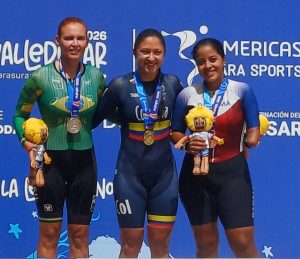 Paula Ossa en el podio de los Juegos Parasuramericanos