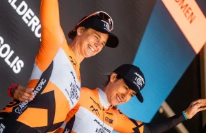 Victoria de Mónica Calderón en el inicio de la Andorra Epic