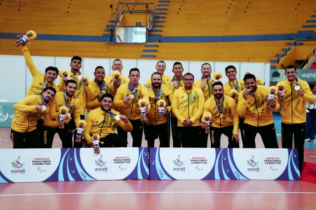 Colombia en el voleibol sentado en los Juegos Parasuramericanos/ Tomada de @mindeporteco en Instagram
