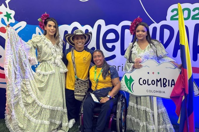 Colombia en la ceremonia inaugural de los Juegos Parasuramericanos