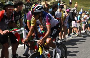 Egan y Harold en el top 15 de la etapa 6 del Tour de Francia Egan Bernal en la etapa 6 del Tour de Francia/ Tomada de @ineosgrenadiers en Instagram