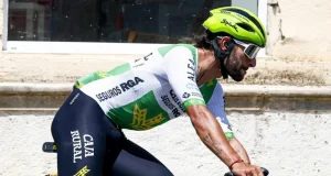 Fernando Gaviria en la etapa 8 del Tour de Francia/ Tomada de @cajarural_rga