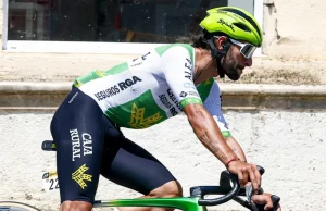 Nueva definición en sprint en la etapa 8 del Tour de Francia Fernando Gaviria en la etapa 8 del Tour de Francia/ Tomada de @cajarural_rga