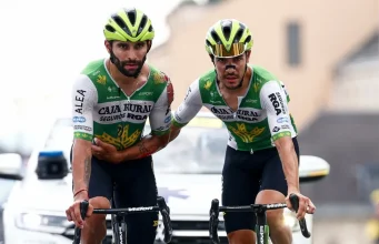 Gaviria tras el accidentado final de la etapa 12 del Tour de Francia.