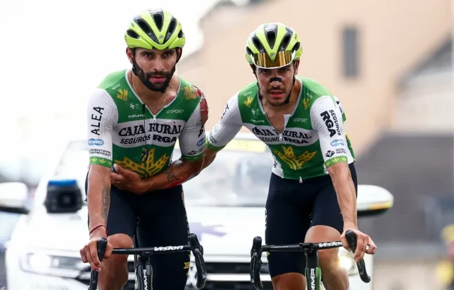 Gaviria tras el accidentado final de la etapa 12 del Tour de Francia.