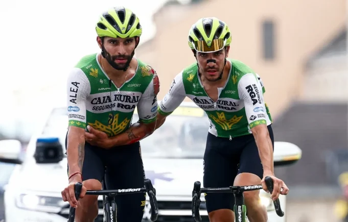 Gaviria tras el accidentado final de la etapa 12 del Tour de Francia.