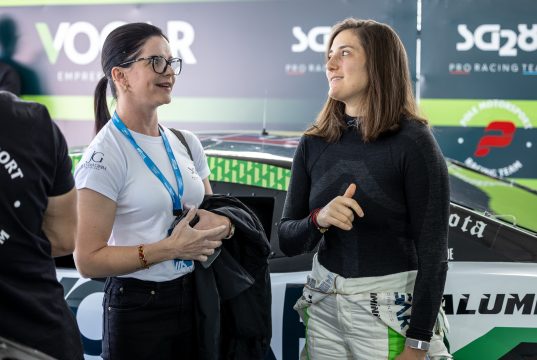 Tatiana Calderón deja buenas sensaciones y termina entre las diez mejores en Londrina