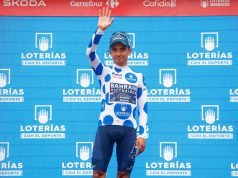 Santiago Buitrago en el podio de La Vuelta a España/ Tomada del Team Bahrain Victorious en X - @SprintCycling